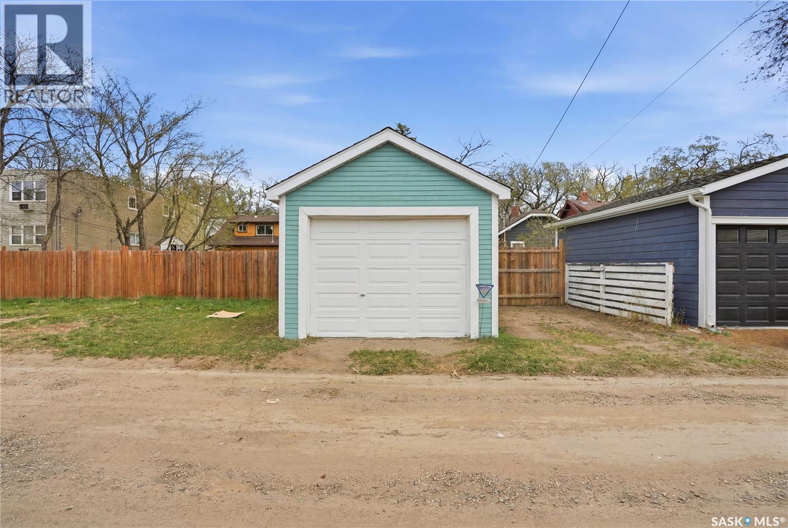 815 4th Avenue N, Saskatoon, Saskatchewan  S7K 2N3 - Photo 31 - SK036017
