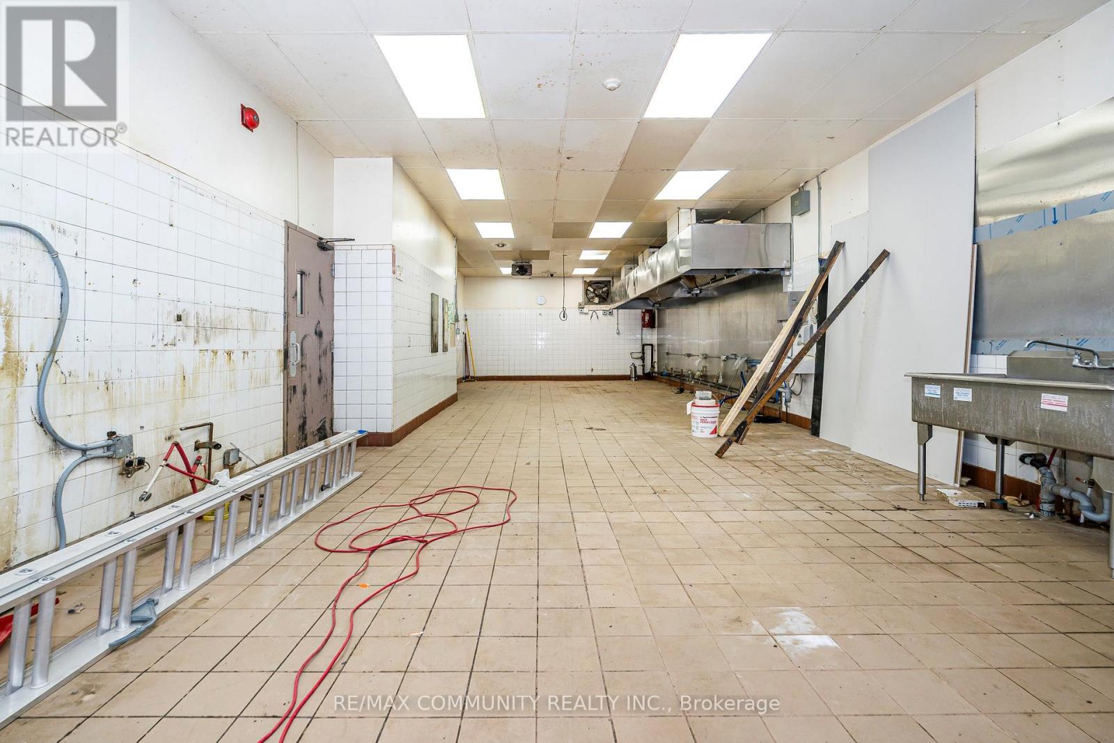 60 Athol Street E, Oshawa, Ontario  L1H 8B7 - Photo 21 - E13134592