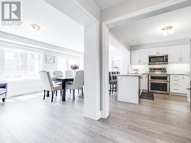 75 Whitefish Street, Whitby, Ontario  L1P 0E4 - Photo 5 - E13134626
