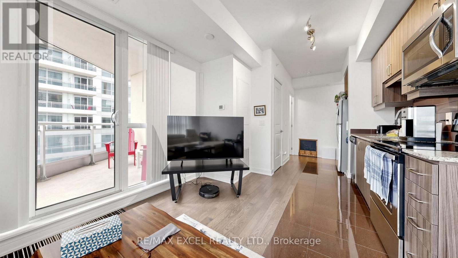 1709 - 9205 Yonge Street, Richmond Hill, Ontario  L4C 1V5 - Photo 8 - N13134584