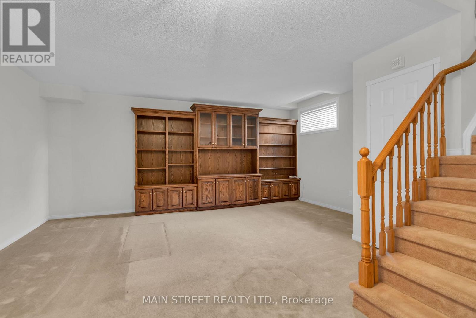 137 Clearmeadow Boulevard, Newmarket, Ontario  L3X 2E9 - Photo 16 - N13134610