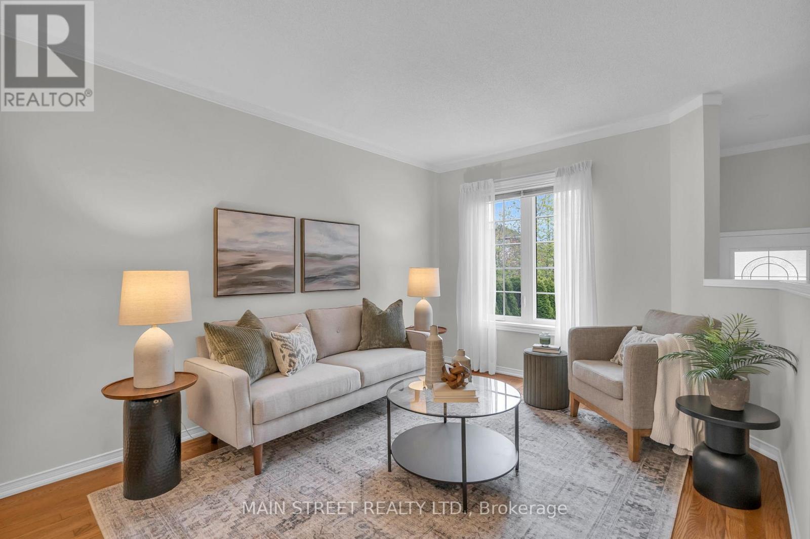 137 Clearmeadow Boulevard, Newmarket, Ontario  L3X 2E9 - Photo 4 - N13134610