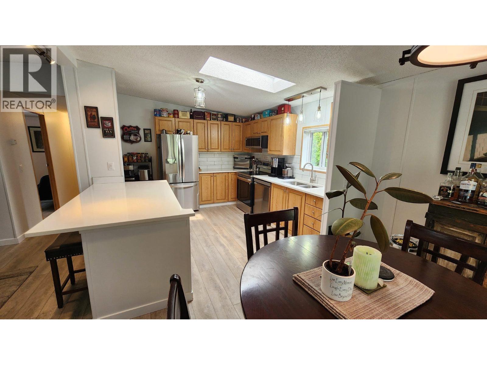 3455 Highway 3 Unit# 11, Keremeos, British Columbia  V0X 1N1 - Photo 5 - 10387083
