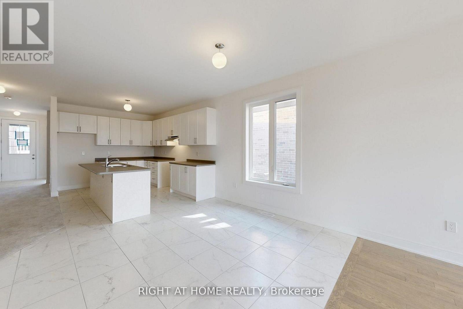 243 Duncan Street, Clearview, Ontario  L0M 1S0 - Photo 11 - S13134586
