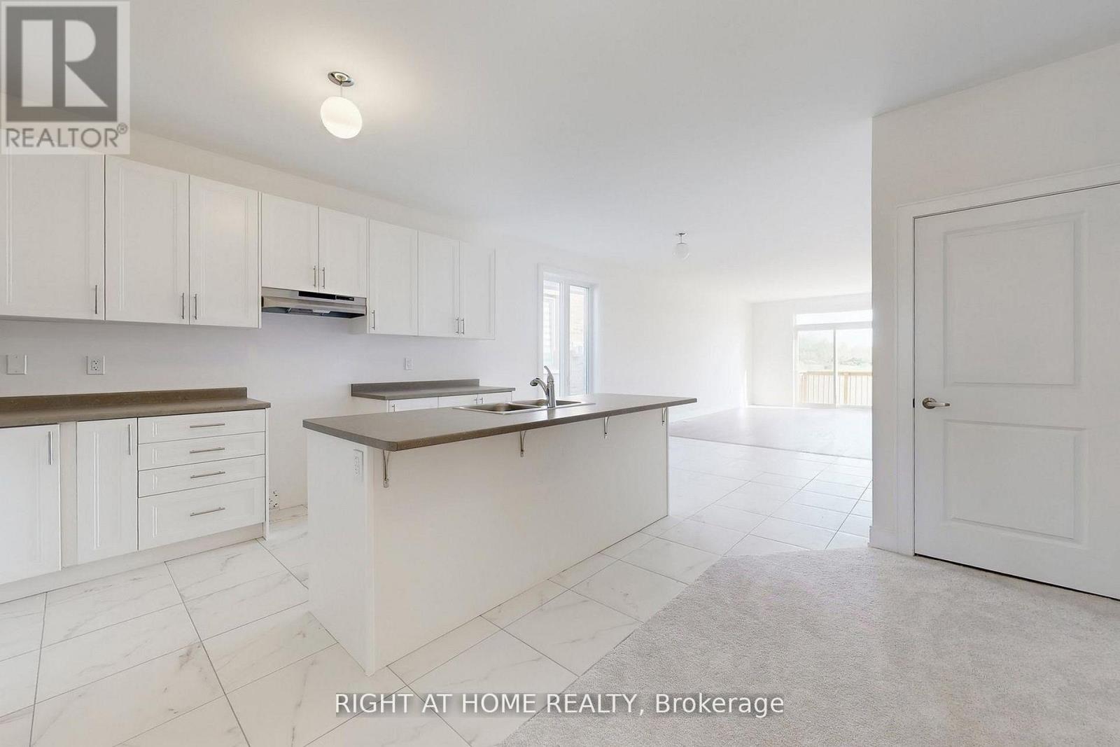 243 Duncan Street, Clearview, Ontario  L0M 1S0 - Photo 14 - S13134586