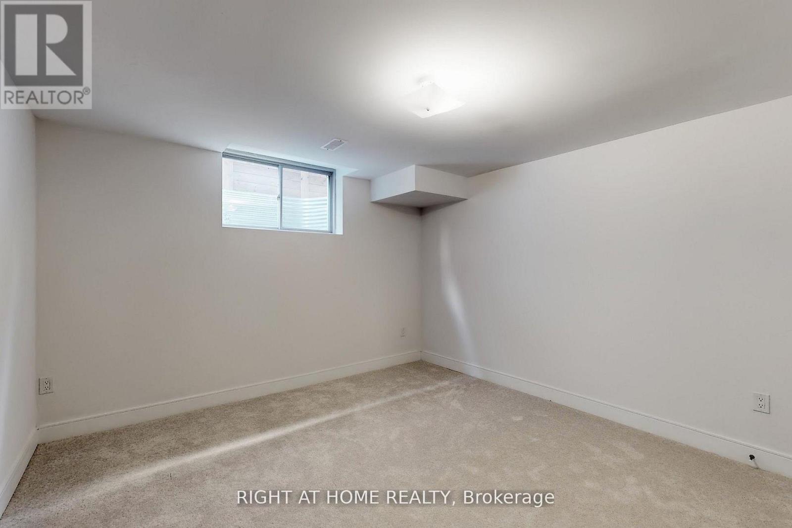 243 Duncan Street, Clearview, Ontario  L0M 1S0 - Photo 35 - S13134586