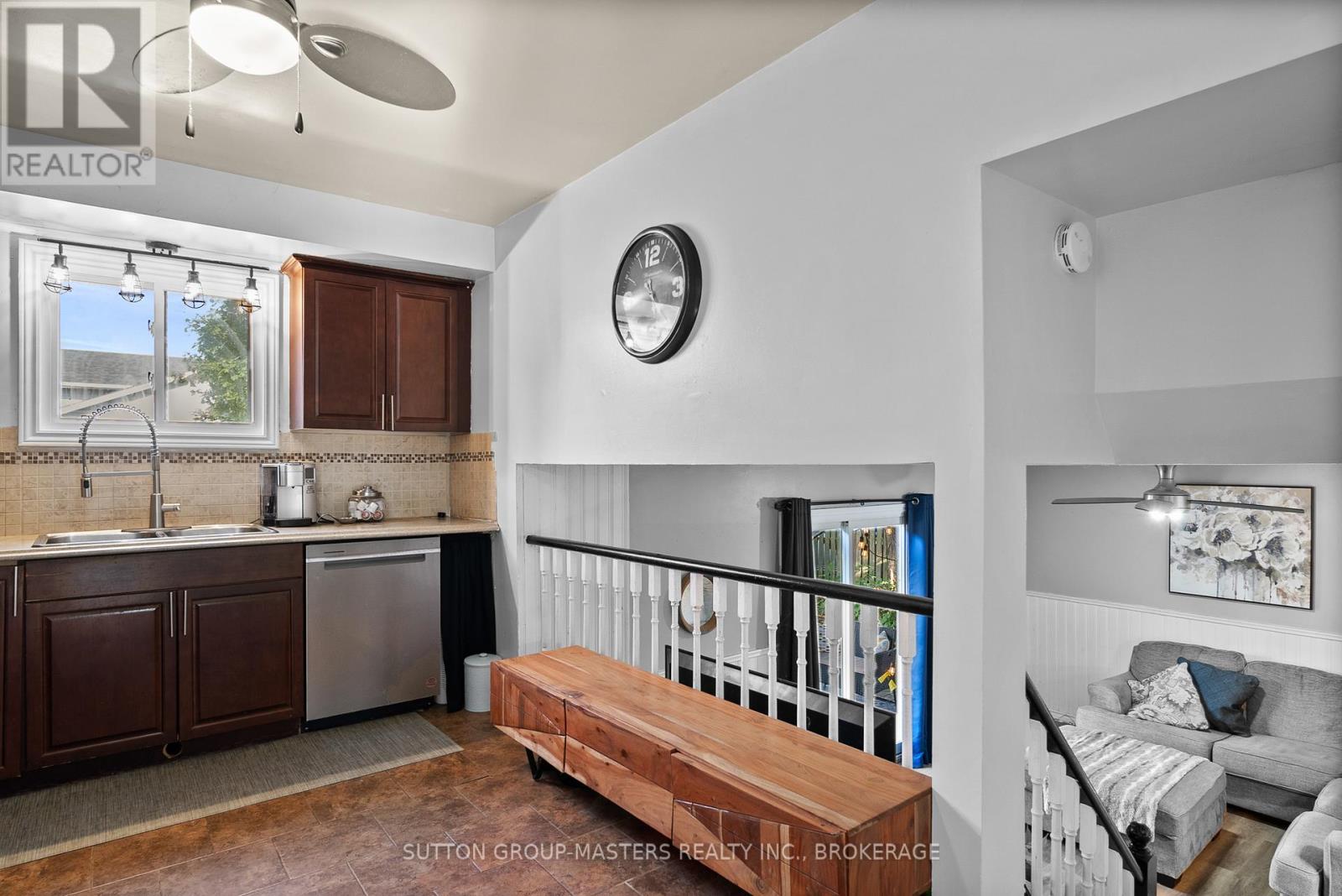 66 Nicholson Crescent, Loyalist (Amherstview), Ontario  K7N 1X1 - Photo 13 - X13134850