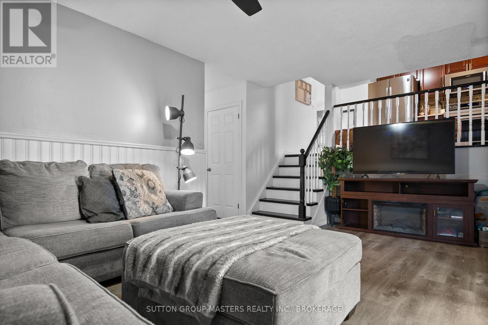 66 Nicholson Crescent, Loyalist (Amherstview), Ontario  K7N 1X1 - Photo 17 - X13134850