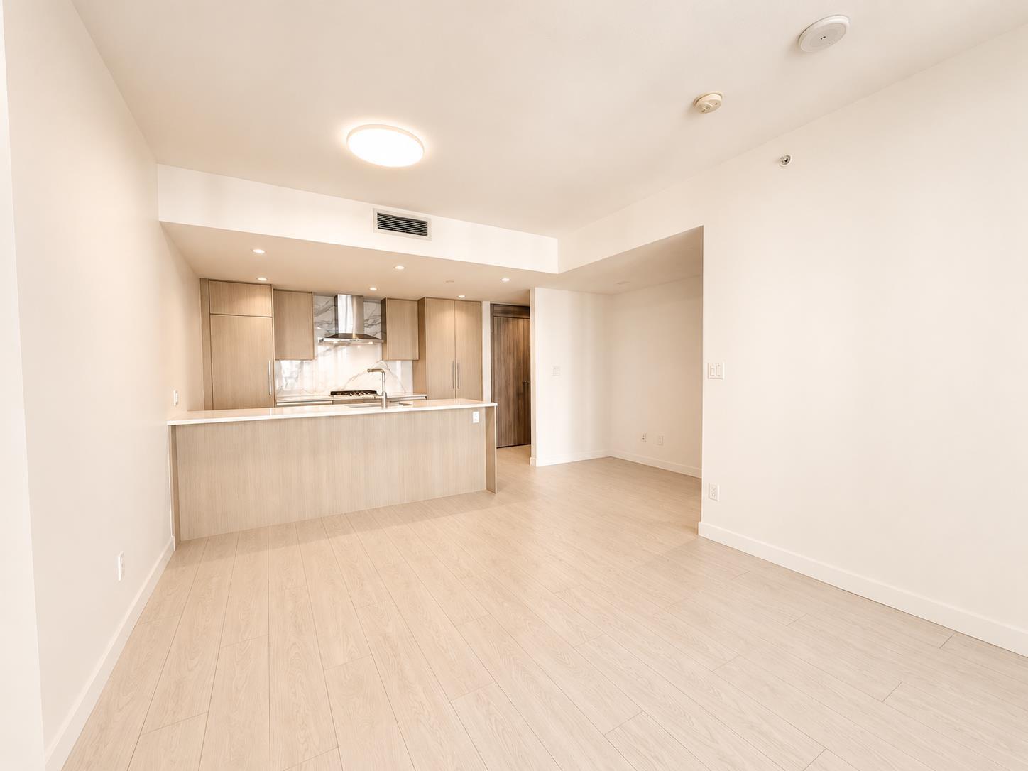 2205 9887 Whalley Boulevard, Surrey, British Columbia  V3T 0P4 - Photo 7 - R3123031