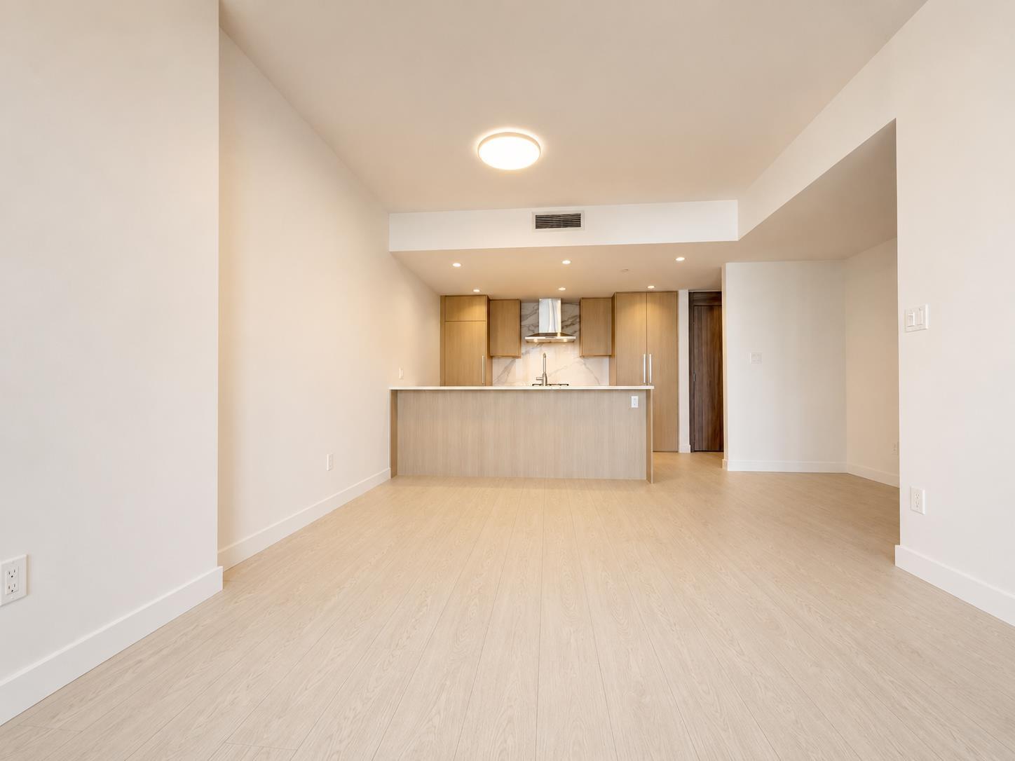 2205 9887 Whalley Boulevard, Surrey, British Columbia  V3T 0P4 - Photo 6 - R3123031