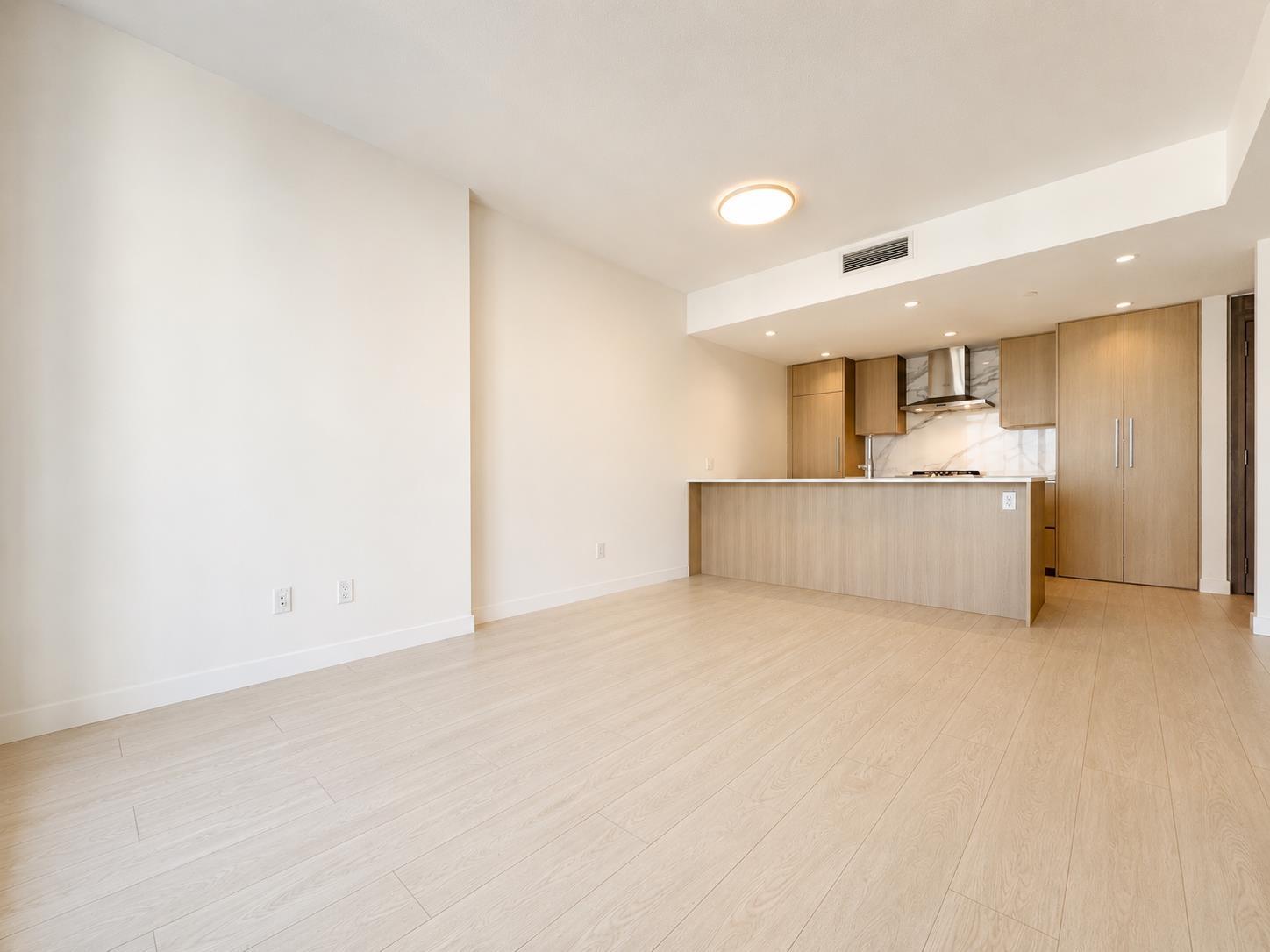 2205 9887 Whalley Boulevard, Surrey, British Columbia  V3T 0P4 - Photo 13 - R3123031