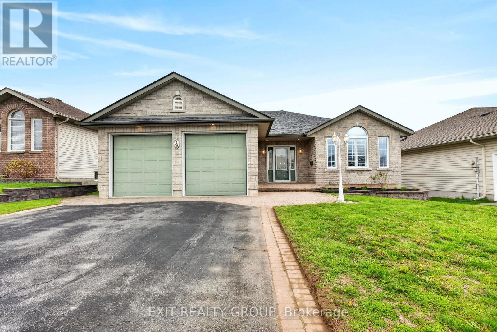 34 Belvedere Road, Quinte West, Ontario  K8V 4B1 - Photo 5 - X13134756