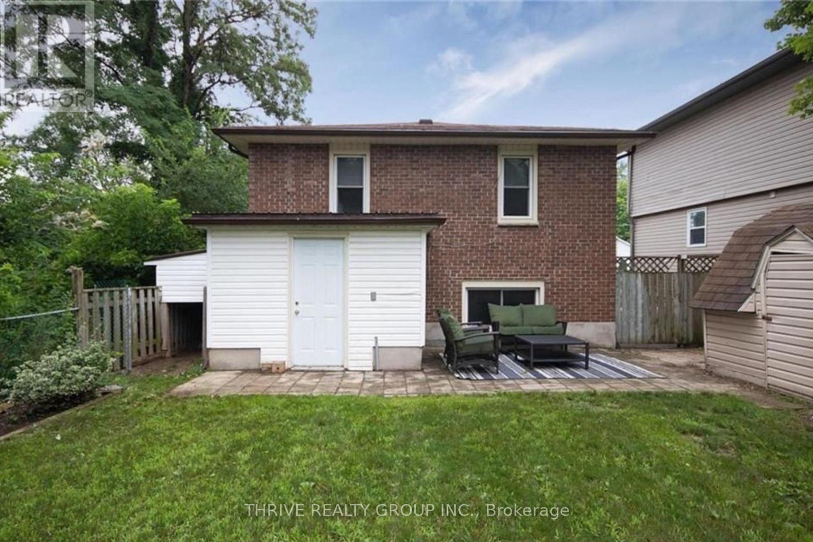 2 - 329 Thompson Road, London South, Ontario  N5Z 2Z4 - Photo 34 - X13134748
