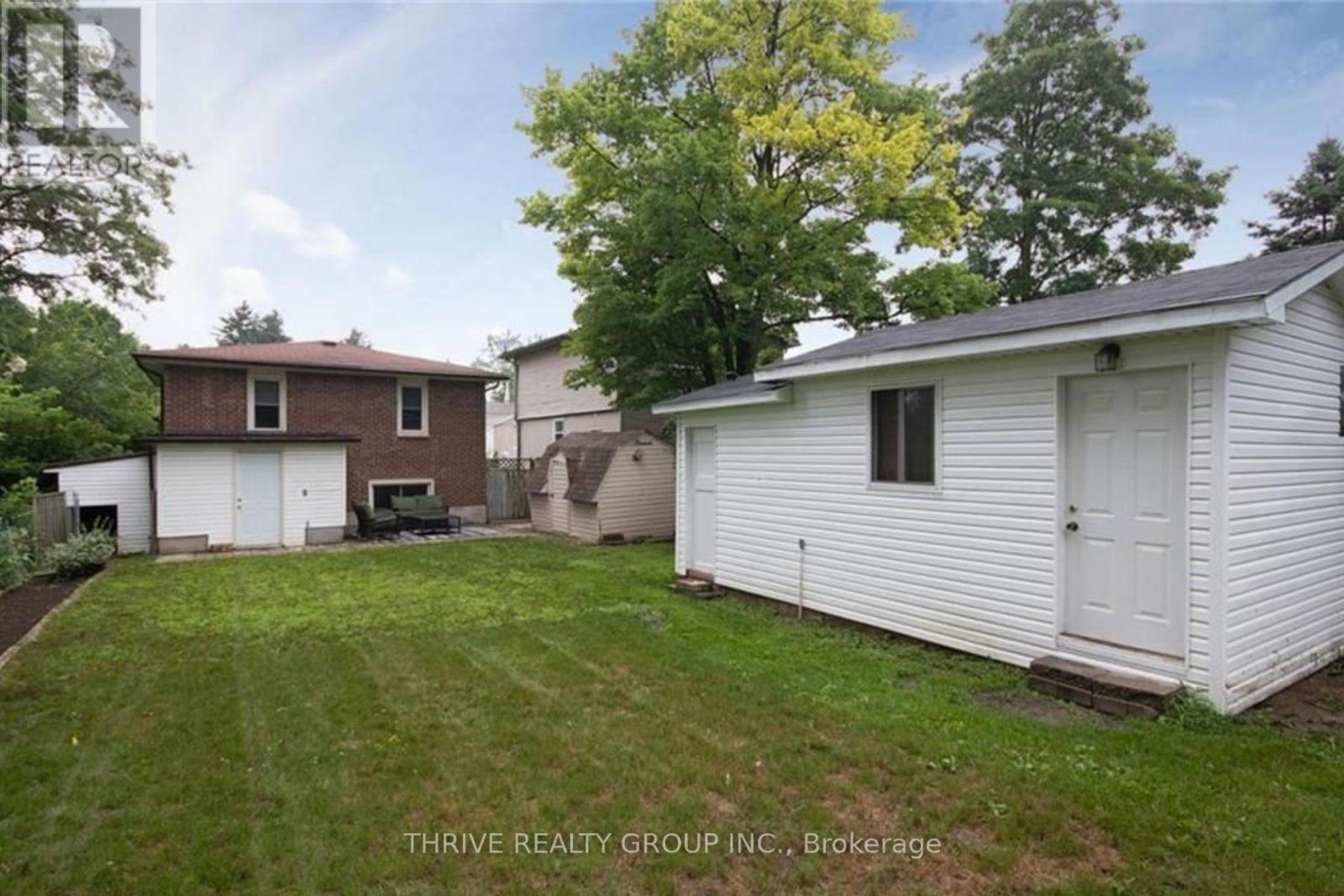 2 - 329 Thompson Road, London South, Ontario  N5Z 2Z4 - Photo 36 - X13134748