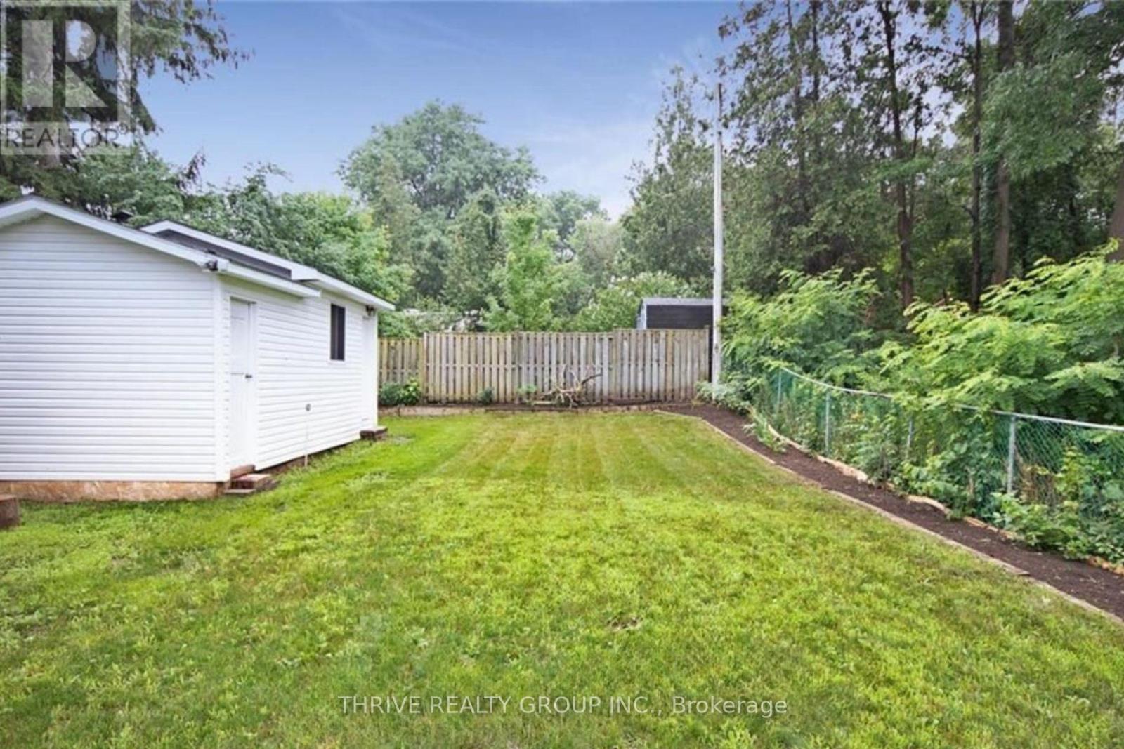 2 - 329 Thompson Road, London South, Ontario  N5Z 2Z4 - Photo 37 - X13134748