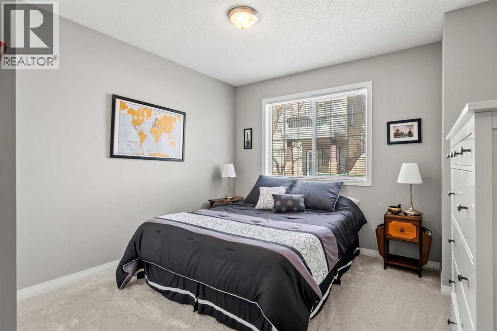 18 Hidden Creek Rise Nw, Calgary, Alberta  T3A 6L5 - Photo 22 - A2290878