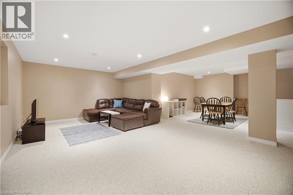 1122 Berkshire Court, Oakville, Ontario  L6M 2L6 - Photo 37 - 40830557