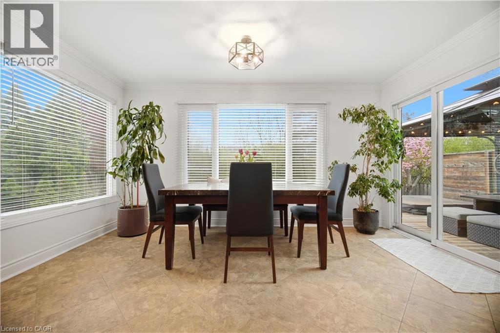 1122 Berkshire Court, Oakville, Ontario  L6M 2L6 - Photo 11 - 40830557