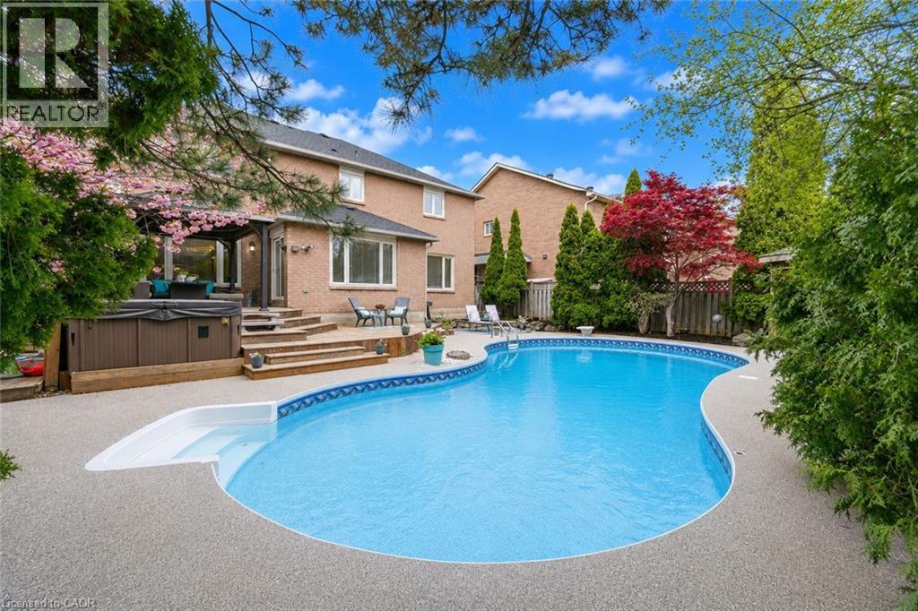1122 Berkshire Court, Oakville, Ontario  L6M 2L6 - Photo 50 - 40830557