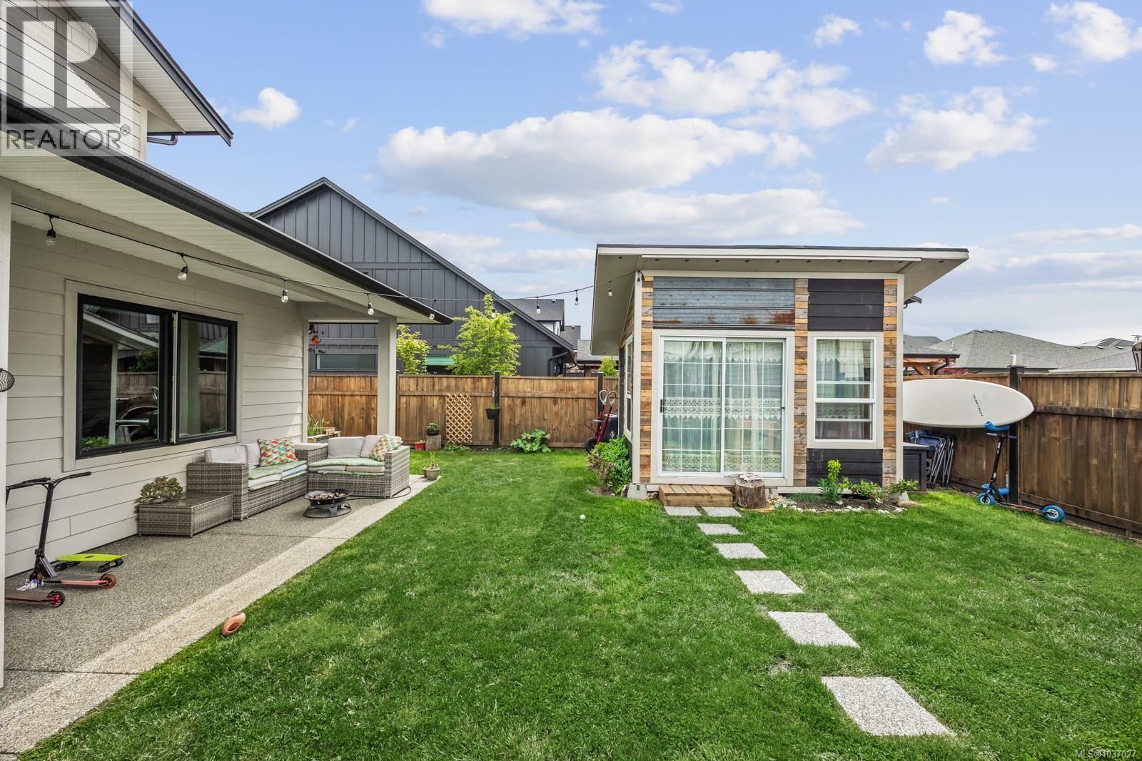 4033 Buckstone Rd, Courtenay, British Columbia  V9N 0B4 - Photo 64 - 1037027
