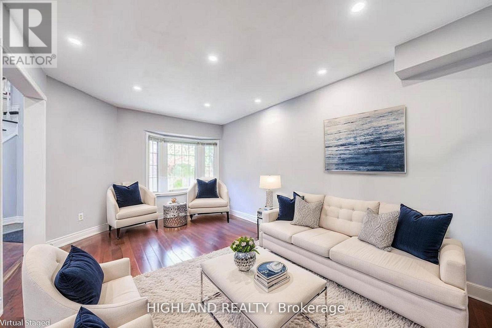 4781 Crystal Rose Drive, Mississauga, Ontario  L5V 1G9 - Photo 8 - W13134458