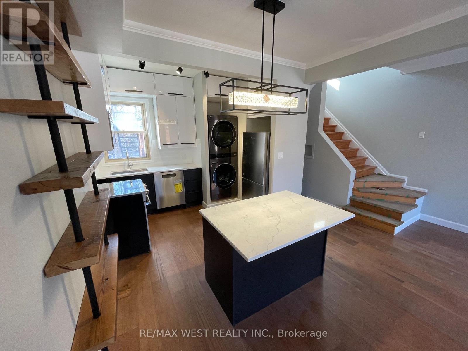 3 - 104 Cowan Avenue, Toronto, Ontario  M6K 2N4 - Photo 6 - W13134472