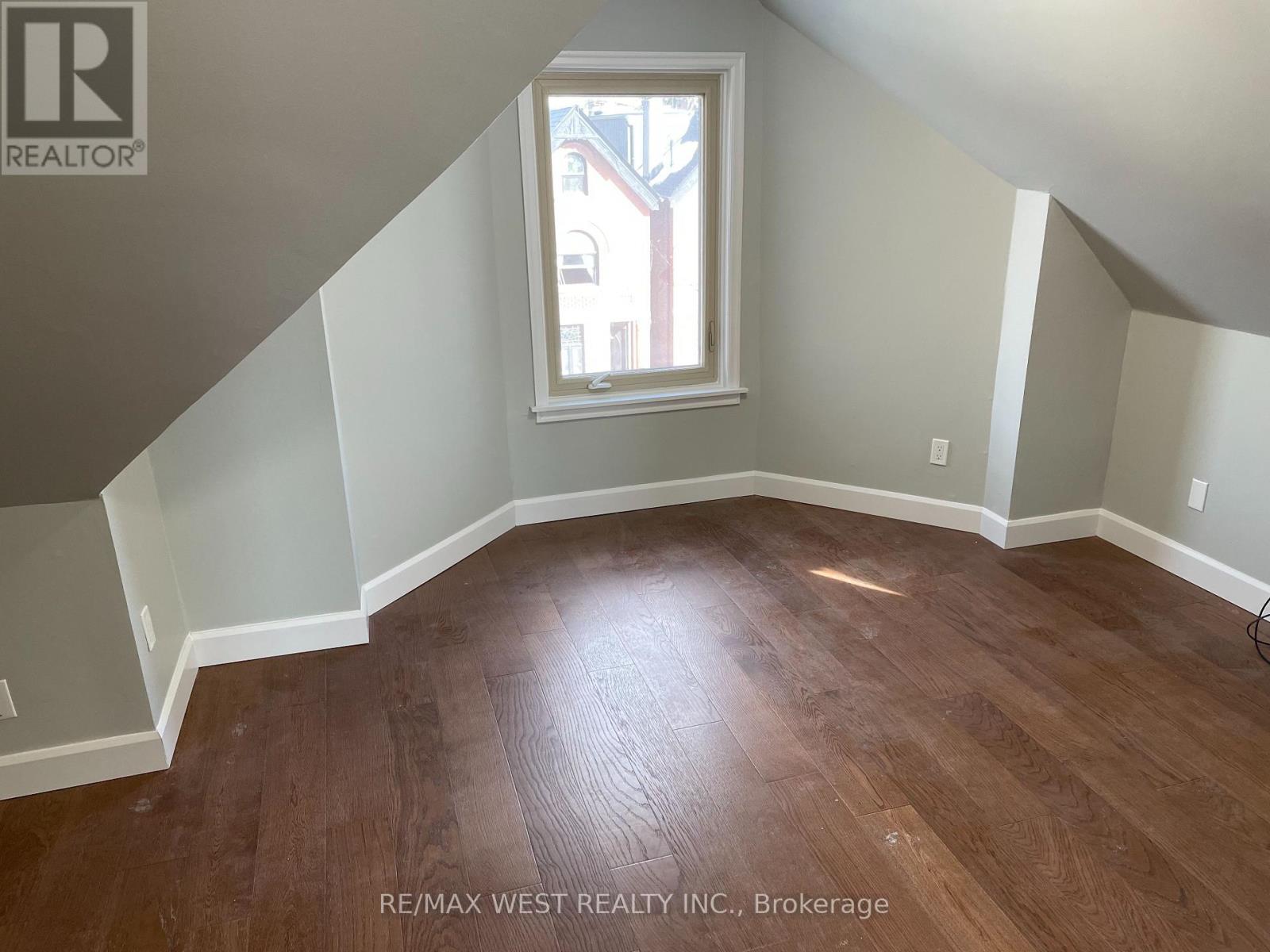 3 - 104 Cowan Avenue, Toronto, Ontario  M6K 2N4 - Photo 9 - W13134472