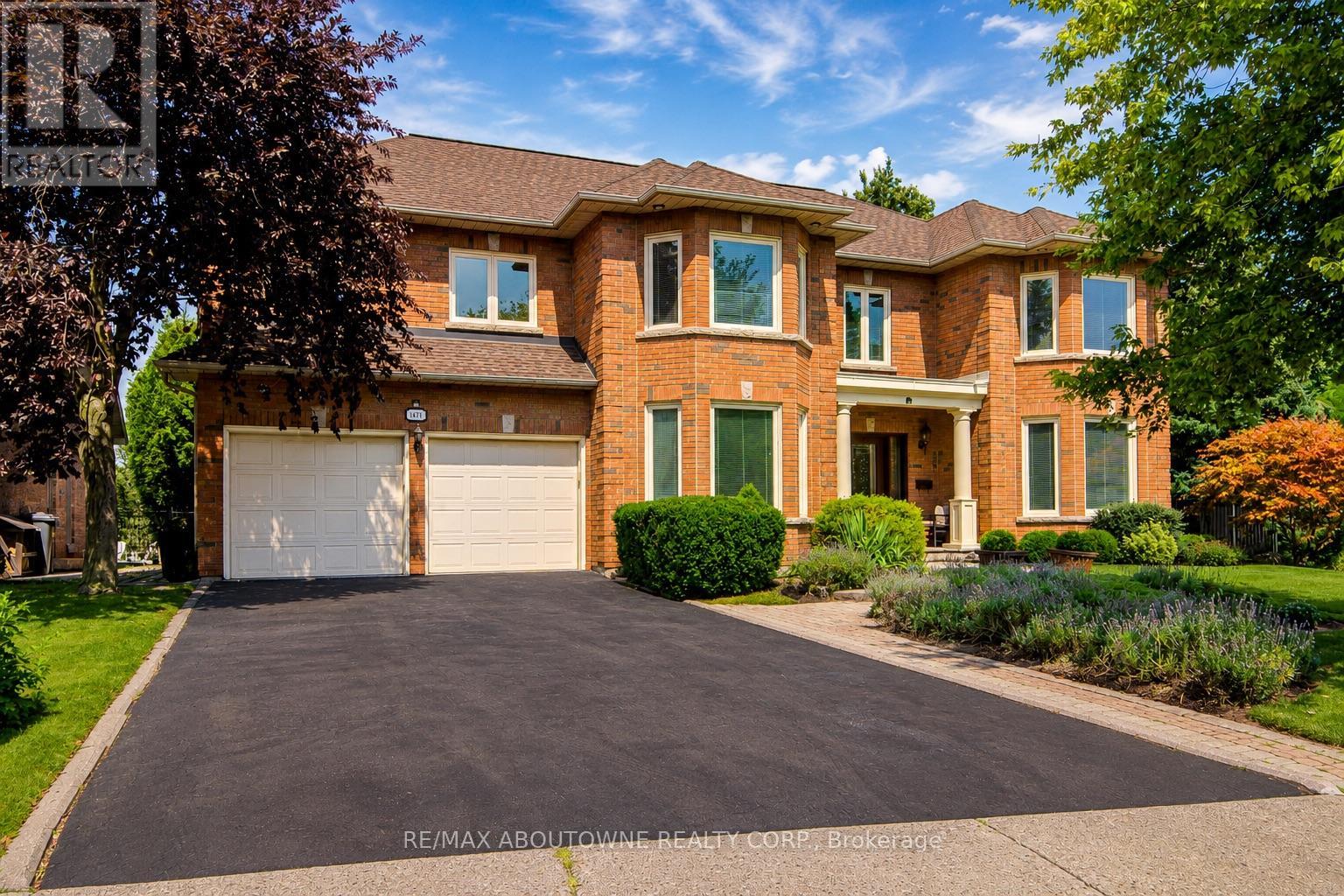 1471 THE LINKS DRIVE, Oakville, Ontario