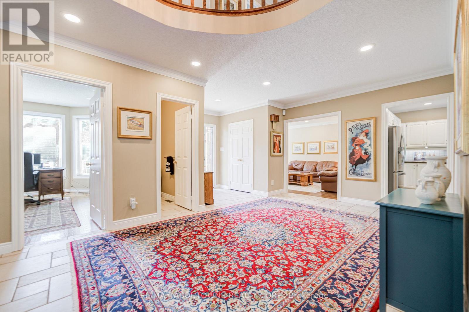 1471 The Links Drive, Oakville, Ontario  L6M 2P2 - Photo 10 - W13134496