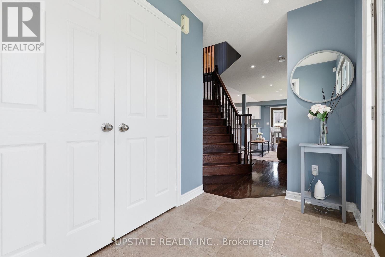 30 Copperfield Road, Brampton, Ontario  L6Z 0C9 - Photo 9 - W13134508