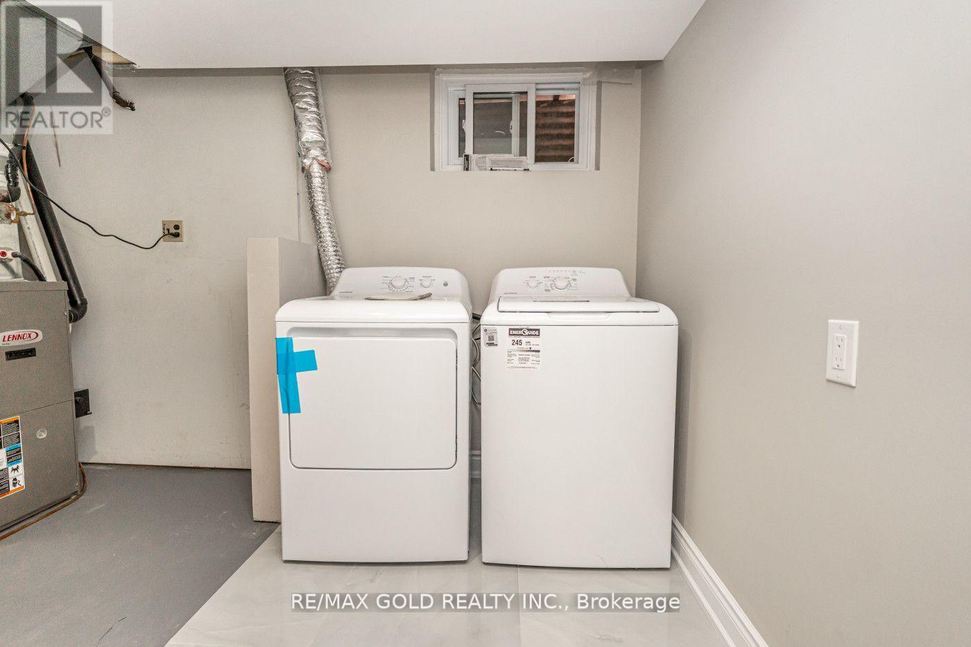 48 Malcolm Crescent, Brampton, Ontario  L6S 3C8 - Photo 42 - W13134530