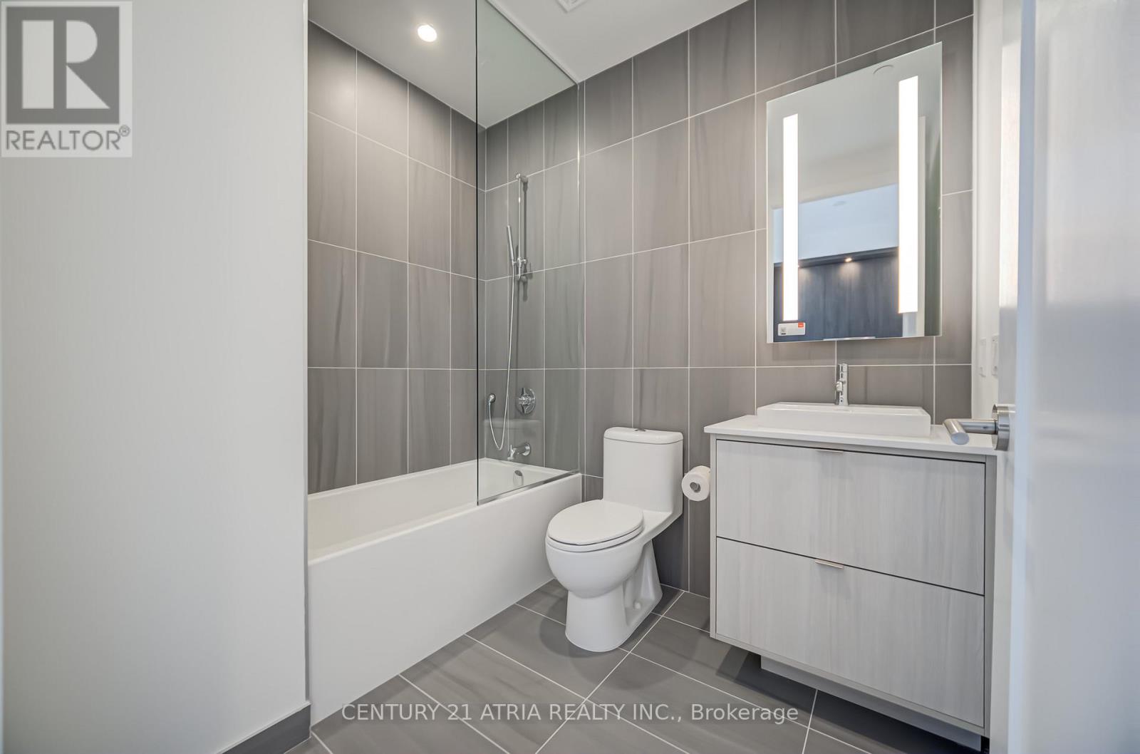 637 - 858 Dupont Street, Toronto, Ontario  M6G 0C1 - Photo 9 - W13134564