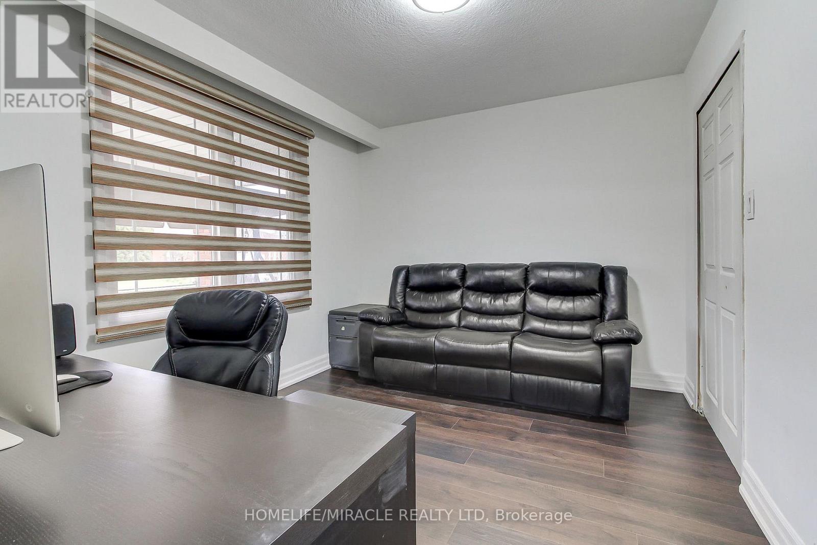 70 Dolores Road, Toronto, Ontario  M3L 2A9 - Photo 22 - W13134588