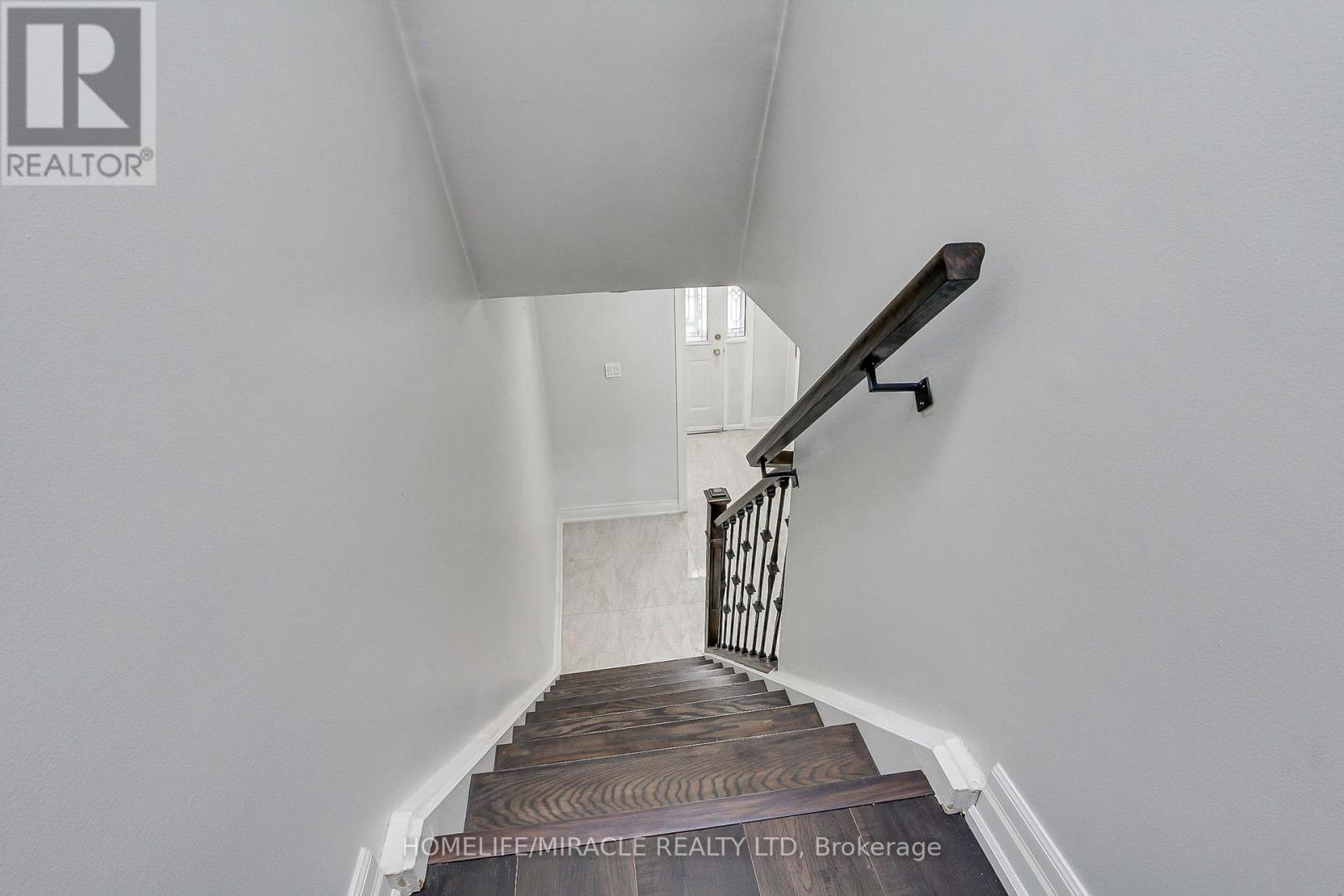 70 Dolores Road, Toronto, Ontario  M3L 2A9 - Photo 25 - W13134588