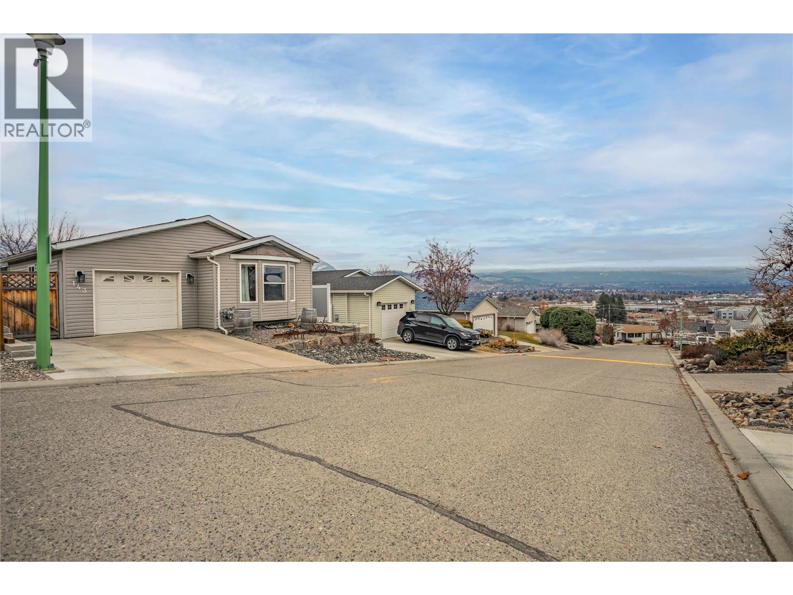 2550 Hollywood Road N Unit# 143, Kelowna, British Columbia  V1V 2S6 - Photo 3 - 10387673