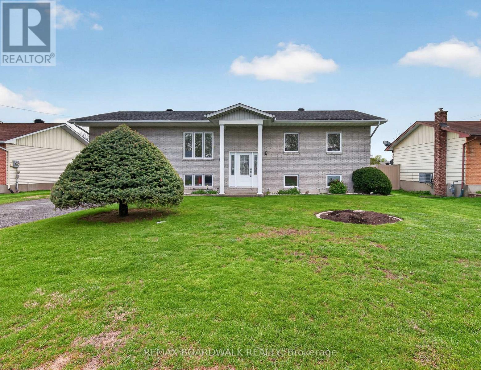 14 ALBERT STREET, Casselman, Ontario