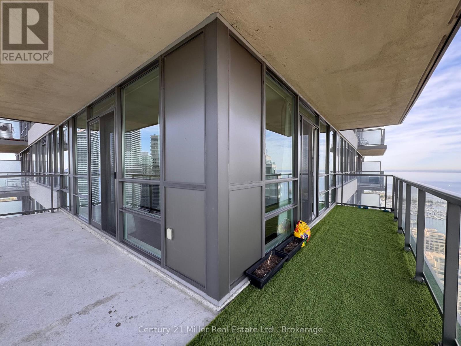 3804 - 2230 Lake Shore Boulevard W, Toronto, Ontario  M8V 0B2 - Photo 27 - W13134692