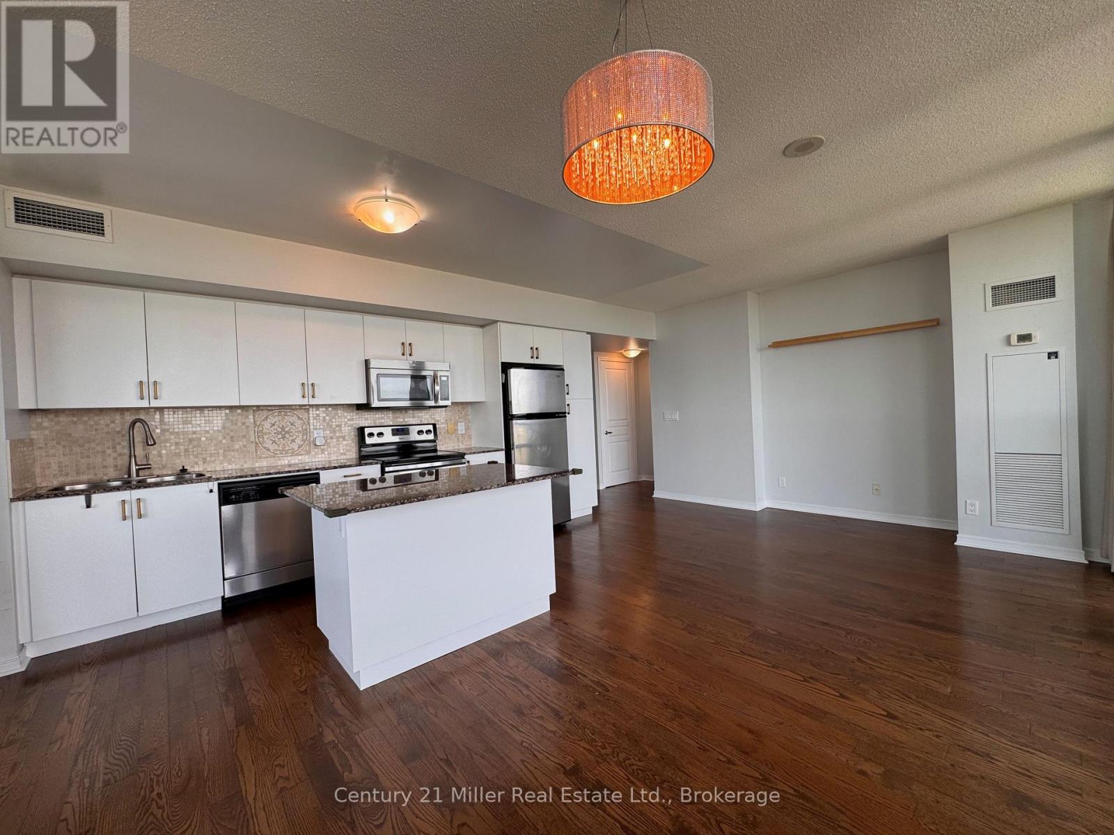 3804 - 2230 Lake Shore Boulevard W, Toronto, Ontario  M8V 0B2 - Photo 4 - W13134692