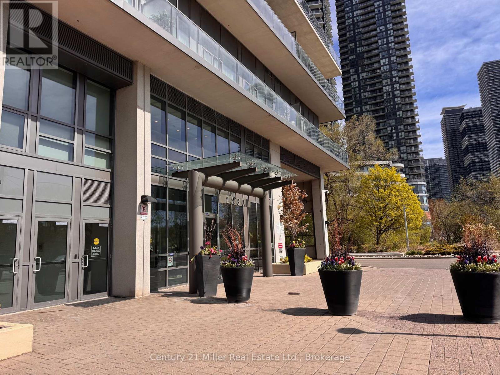 3804 - 2230 Lake Shore Boulevard W, Toronto, Ontario  M8V 0B2 - Photo 41 - W13134692