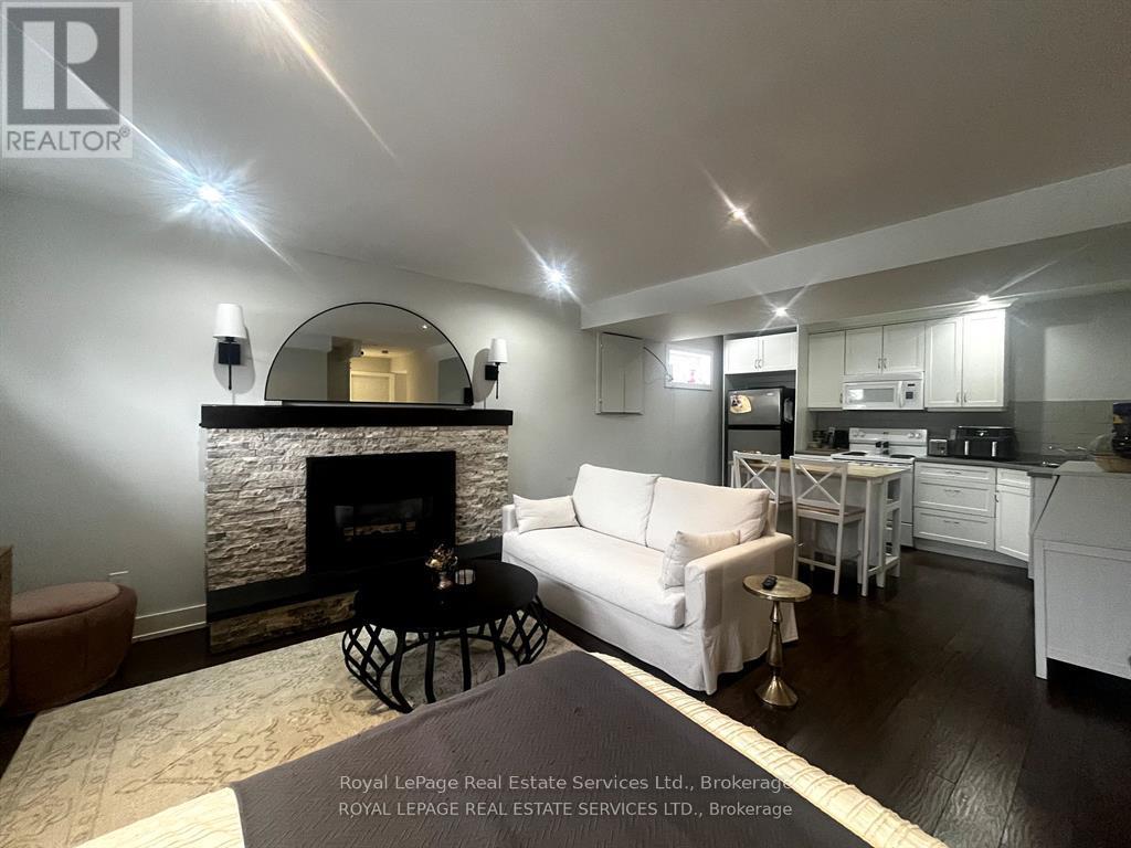 Lower - 2481 Oak Row Crescent, Mississauga, Ontario  L5L 1P5 - Photo 17 - W13134964