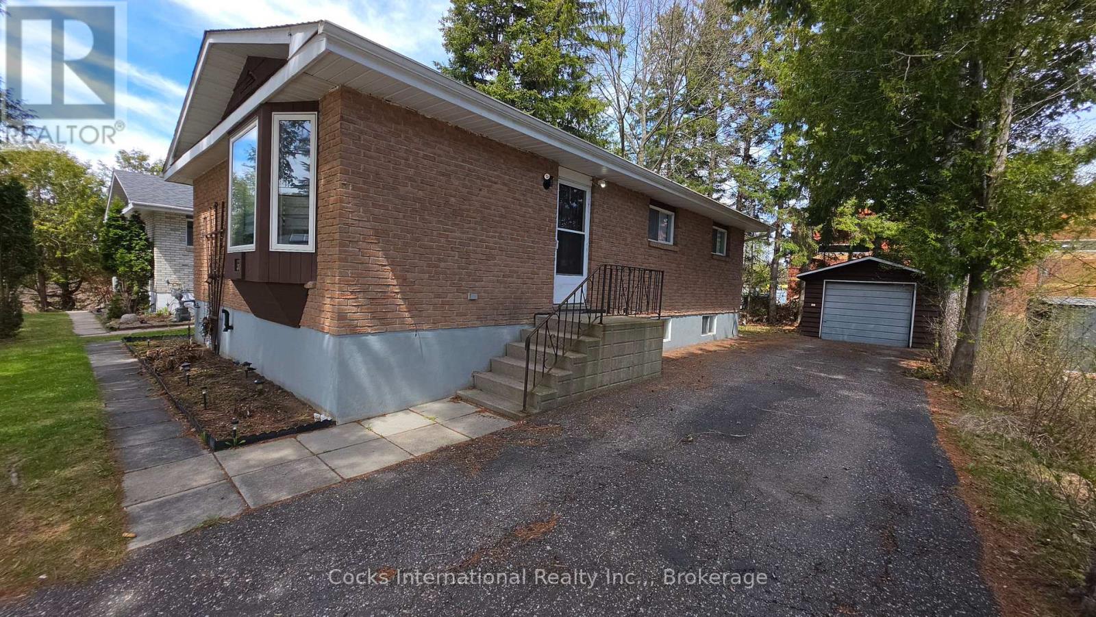 36 Susan Street W, Huntsville, Ontario  P1H 1X2 - Photo 35 - X12973362