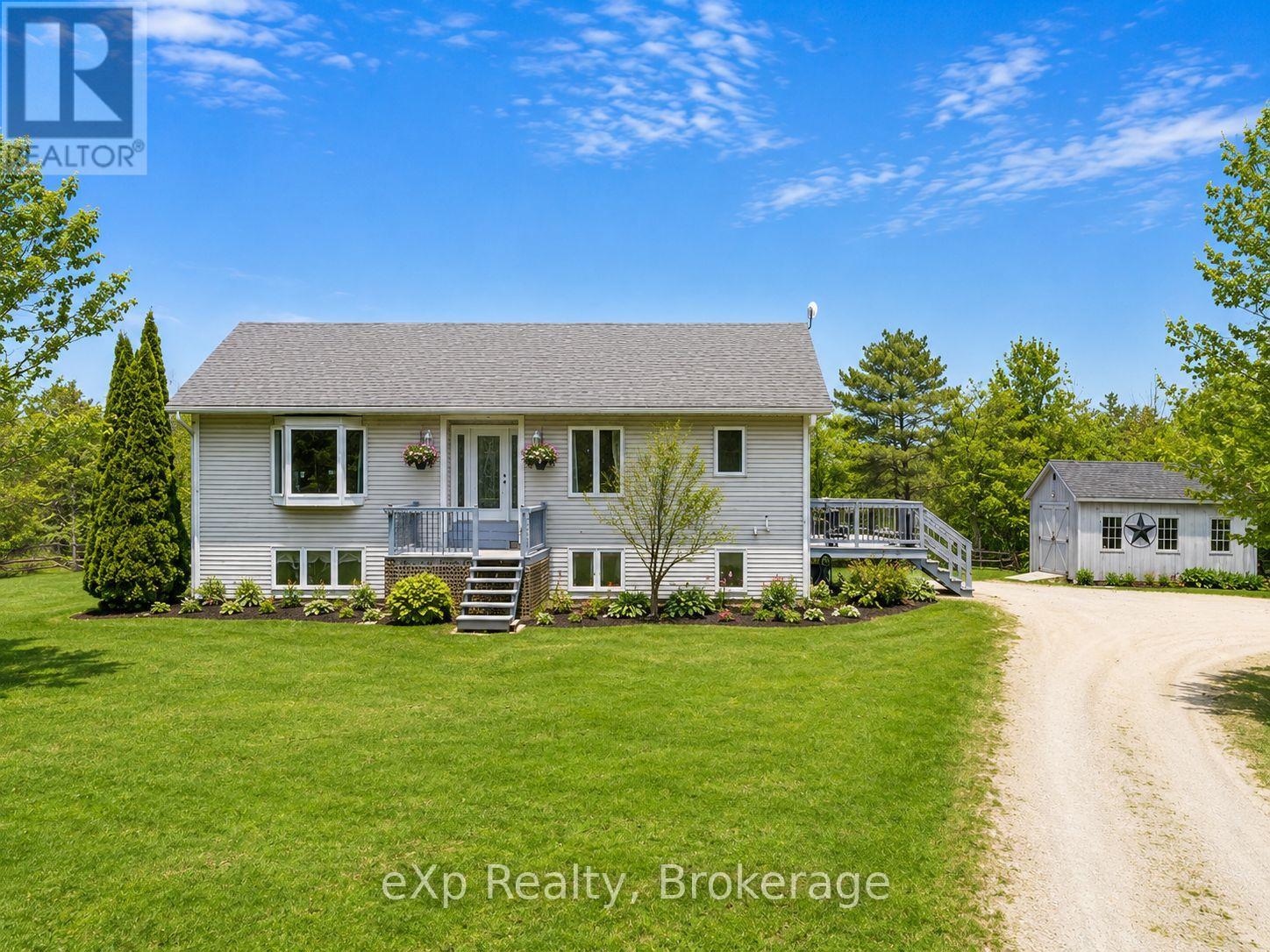 585206 10a Side Road, Grey Highlands, Ontario  N0C 1H0 - Photo 4 - X12834912