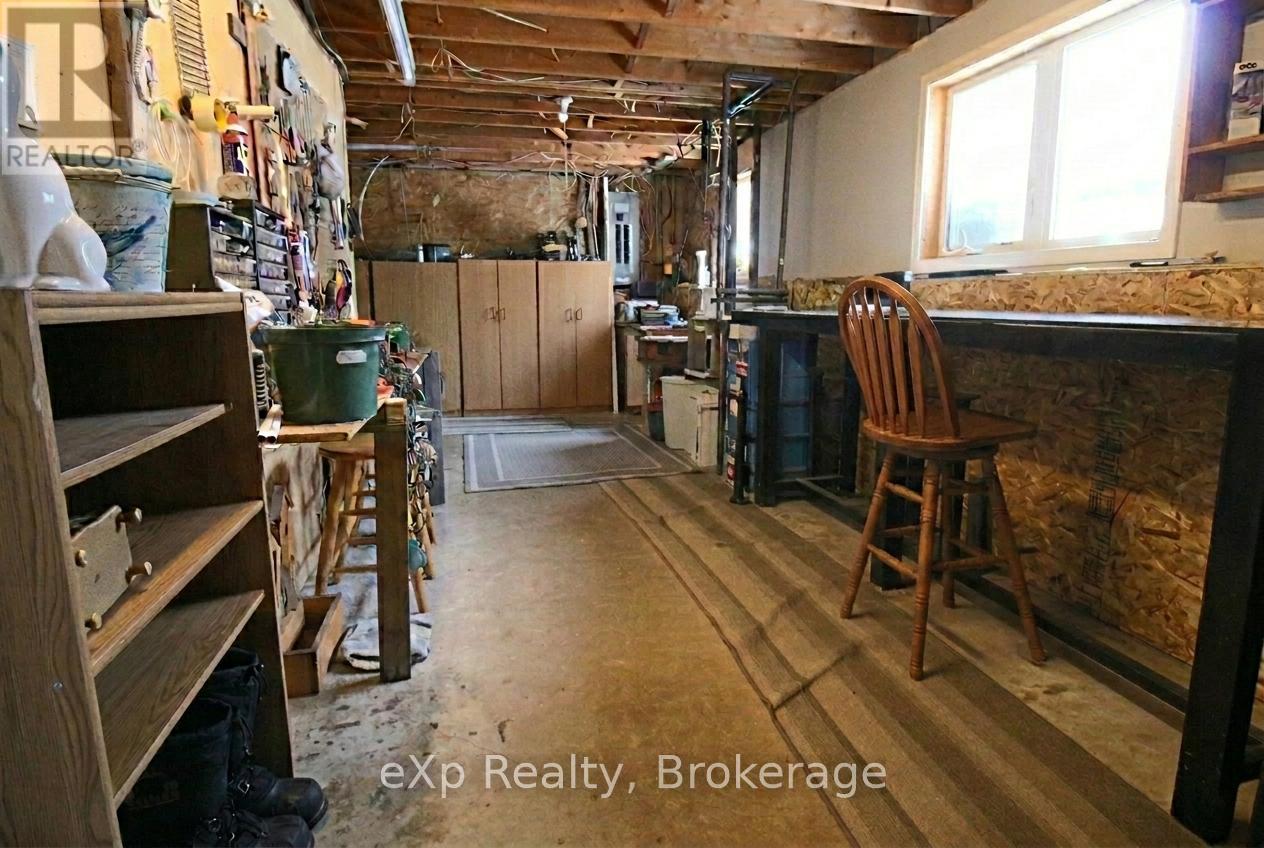 585206 10a Side Road, Grey Highlands, Ontario  N0C 1H0 - Photo 28 - X12834912