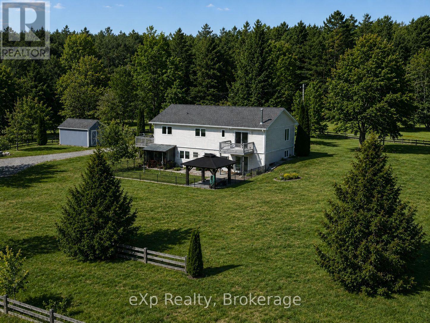585206 10a Side Road, Grey Highlands, Ontario  N0C 1H0 - Photo 3 - X12834912