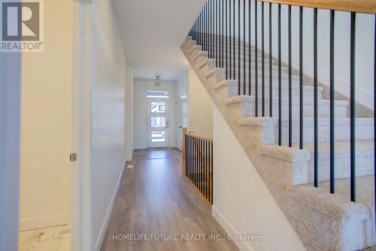 28 Walden Pond Drive, Loyalist, Ontario  K7N 0E6 - Photo 12 - X13134550