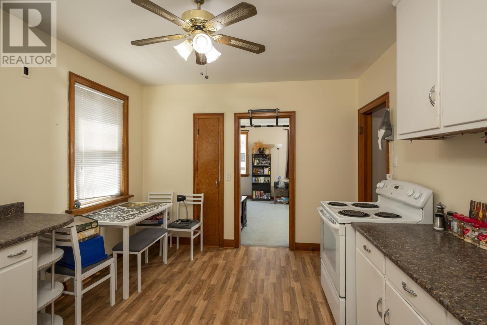 530 Hyde Park Ave, Thunder Bay, Ontario  P7E 1X9 - Photo 16 - TB2601057