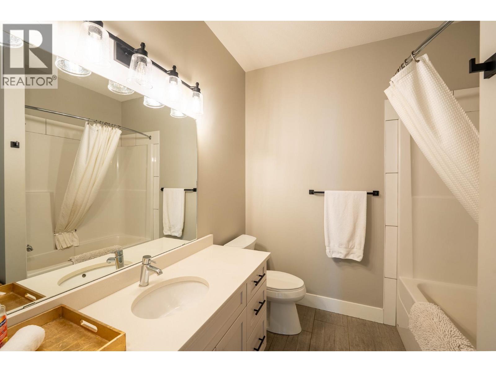 11036 112 Avenue, Fort St. John, British Columbia  V1J 0R6 - Photo 13 - R3124189