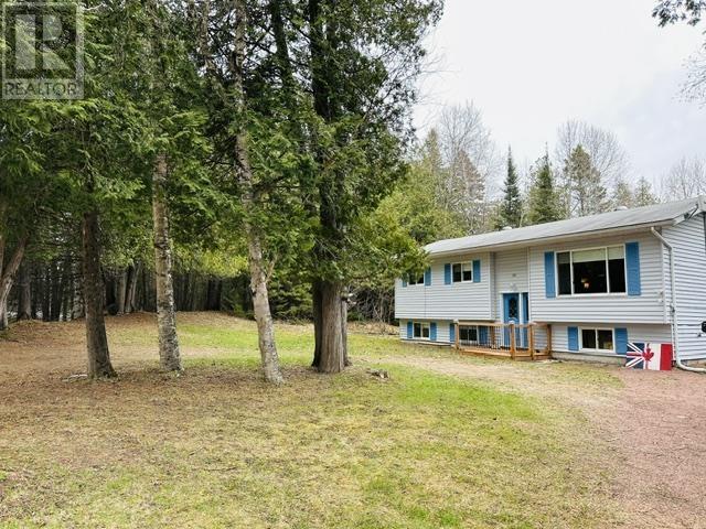 3393 Walnut St, Hilton Beach, Ontario P0R 1C0 - Photo 3 - SM260997