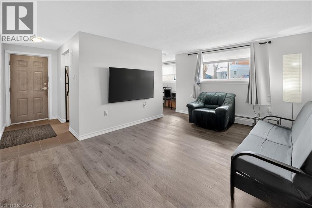 37 Conroy Crescent Unit# 1, Guelph, Ontario  N1G 2V5 - Photo 3 - 40830737