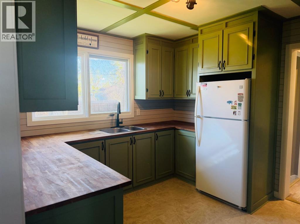334 Mcewan St., Granum, Alberta  T0L 1A0 - Photo 4 - A2309158
